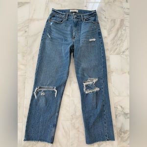 Abercrombie & Fitch- Ankle straight, ultra high rise jeans